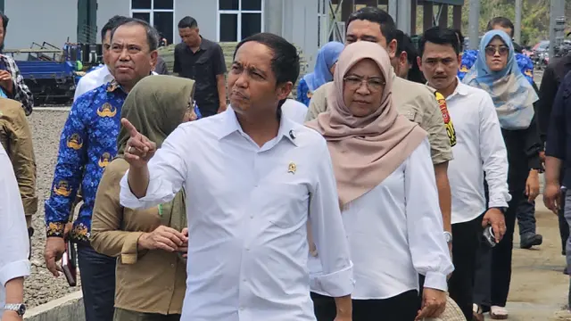 togoenlutte.org, Jakarta - Rencana yang disampaikan Menteri Kehutanan (Menhut) Raja Juli Antoni tentang membuka jutaan hektare hutan untuk lahan pangan dan energi tidak hanya dikritik sejumlah aktivis lingkungan lokal, tetapi juga disorot media Jepang.