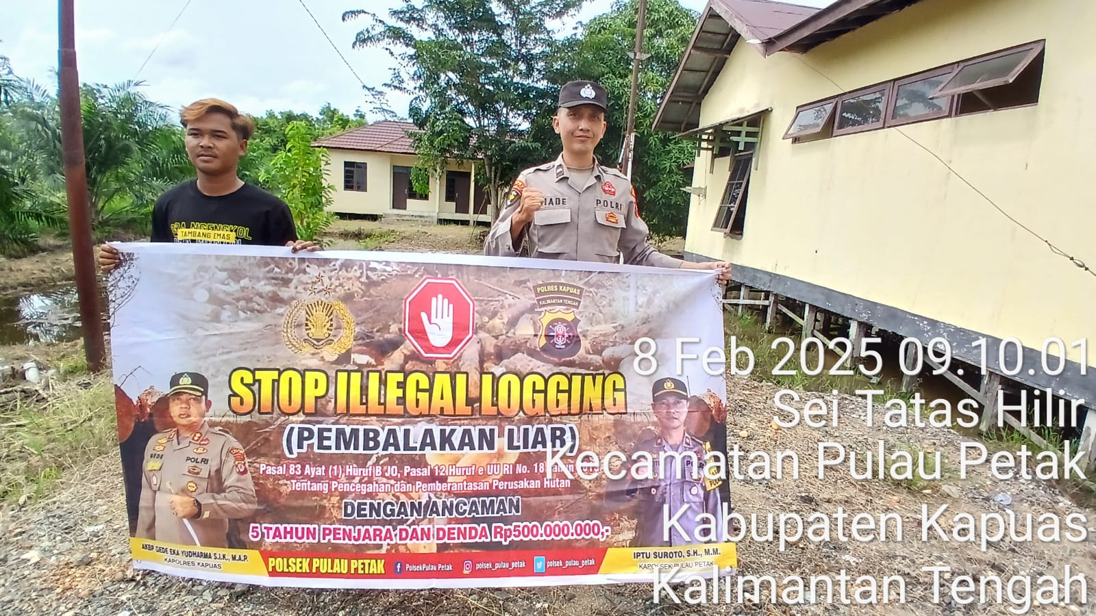 SOSIALISASI PENEBANGAN HUTAN SECARA LIAR (ILEGAL LOGING) OLEH PERSONIL POLSEK PULAU PETAK